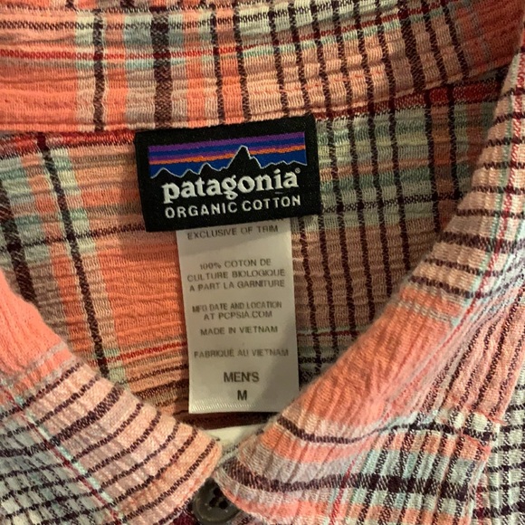 Patagonia Organic Cotton short sleeve button down - Picture 2 of 4